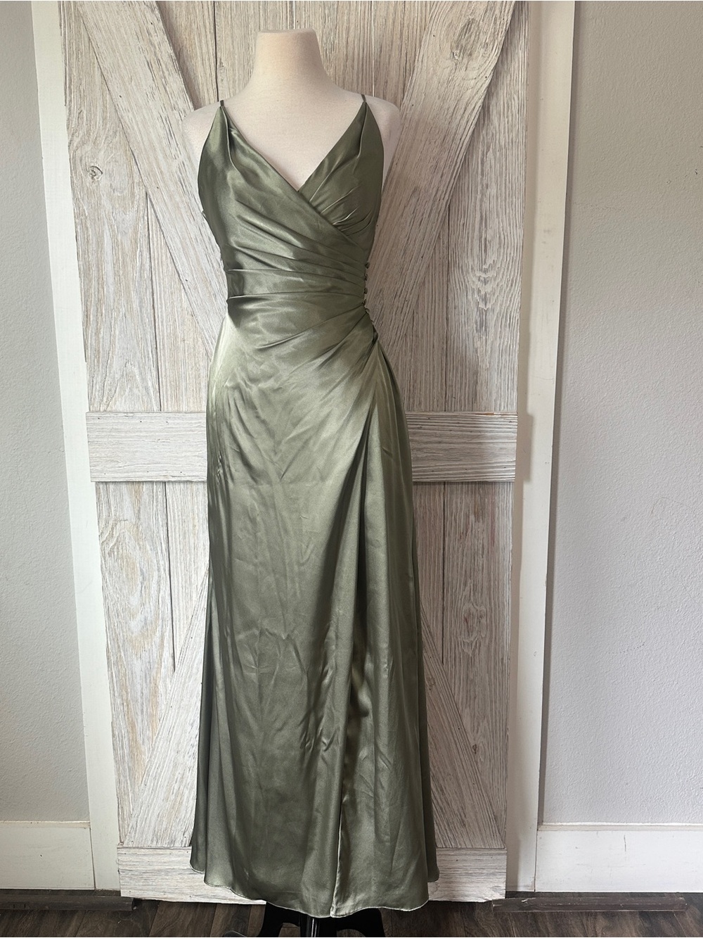 GALINA SIGNATURE Charmeuse Draped Strappy Dress
